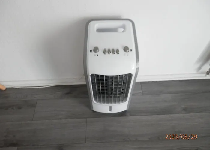 Centre 300m 50m Gare Sncf *